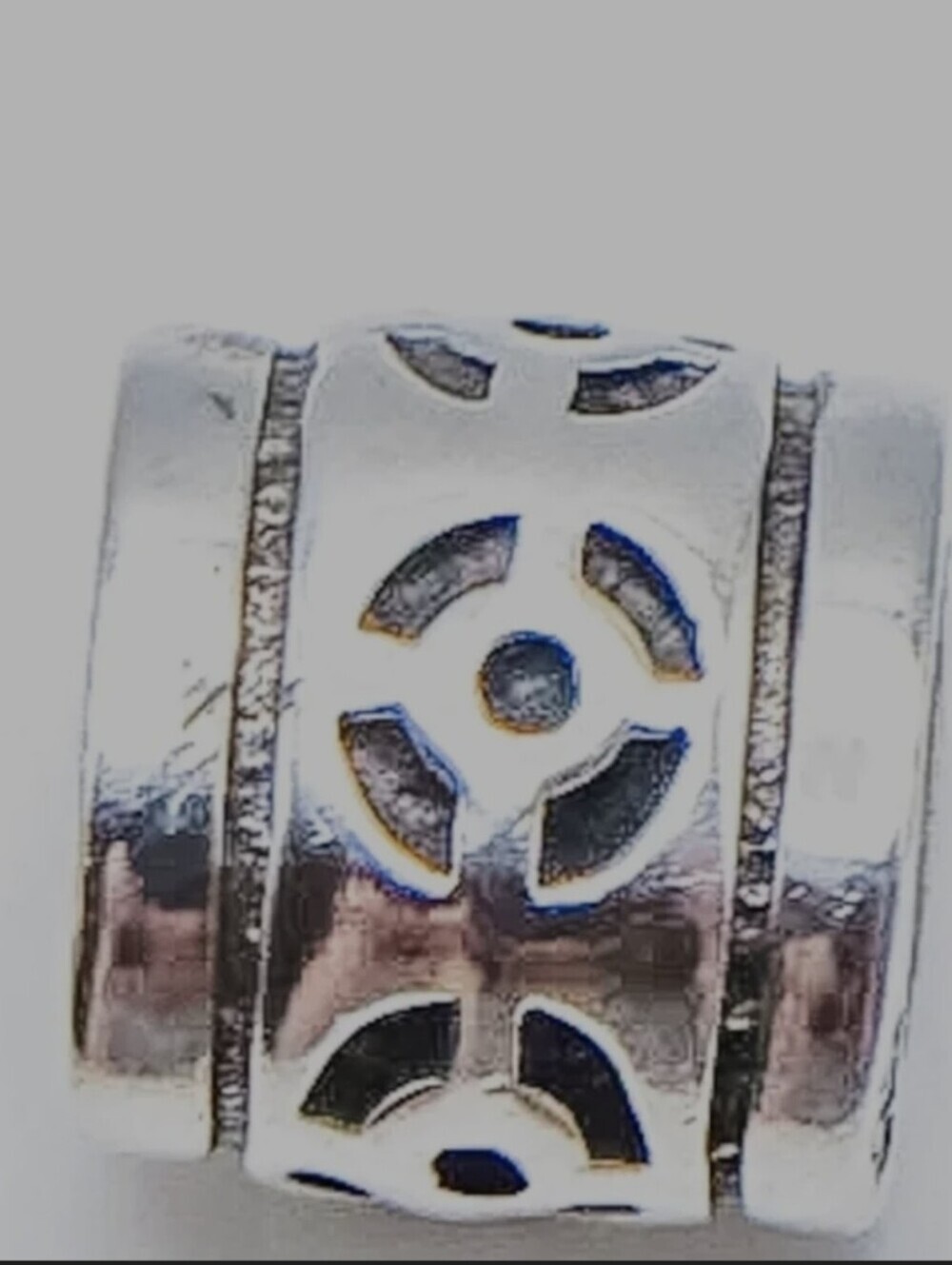 Authentic PANDORA Open Circle Pattern Sterling Silver Charm